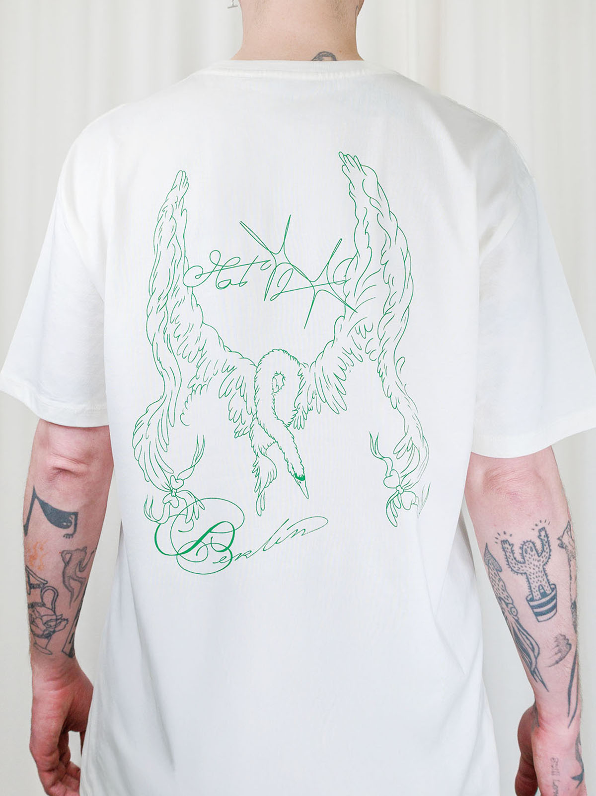 Berlin Swan Tee White
